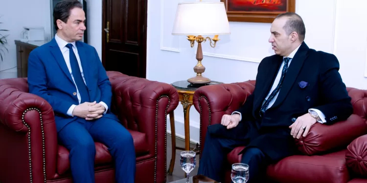 تعزيز التعاون الإعلامي والنيابي: لقاء يجمع رئيس الهيئة الوطنية للإعلام بوزير الشئون النيابية 1 - جريدة الجمهورية تعزيز التعاون الإعلامي والنيابي: لقاء يجمع رئيس الهيئة الوطنية للإعلام بوزير الشئون النيابية