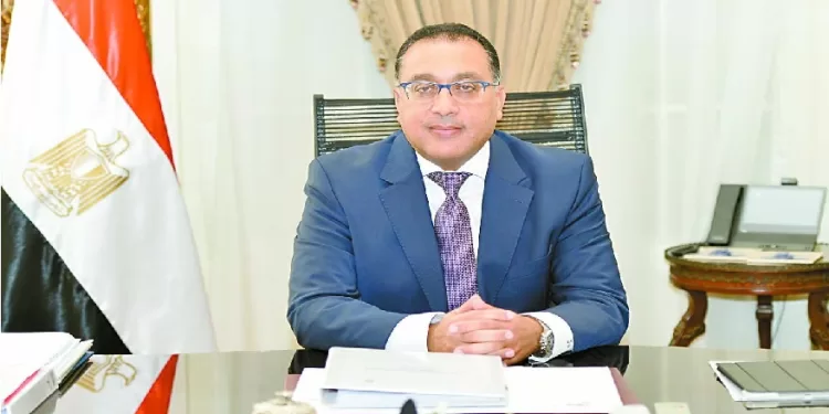 قنوات تواصل عصرية.. بين الحكومة والمواطن