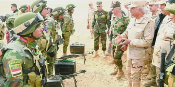 وزير الدفاع خلال المشروع التكتيكى بجنود «قاهر- 3» لعدد من الوحدات المتمركزة شرق القناة