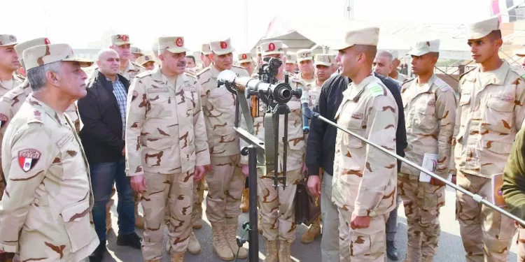 الفريق أحمد خليفة: القوات المسلحة حريصة على تطوير المنظومة التعليمية والتدريبية 1 - جريدة الجمهورية الفريق أحمد خليفة: القوات المسلحة حريصة على تطوير المنظومة التعليمية والتدريبية