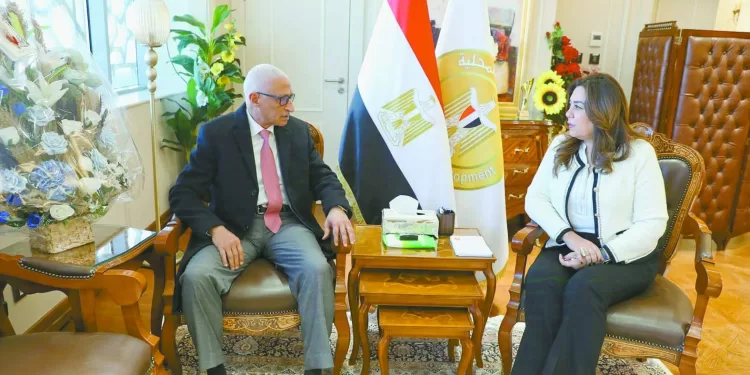 تنمية شاملة فى سيناء: خطة تطوير للطرق والميادين.. ومشروعات للكهرباء