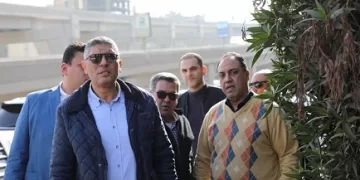 محافظ الجيزة يعاين مواقع بالدقي والعجوزة لاستغلالها في المشروعات الخدمية
