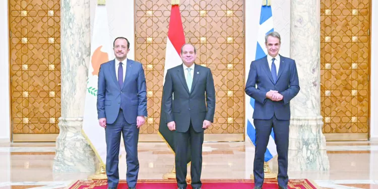 مصر واليونان وقبرص.. شراكة التكامل والتعاون 1 - جريدة الجمهورية مصر واليونان وقبرص.. شراكة التكامل والتعاون