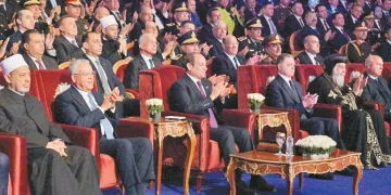 السيسى خلال الاحتفال بالعيد «73» للشرطة: «محدش يقدر» يهدد مصر.. والدولة تسير فى الطريق الصحيح