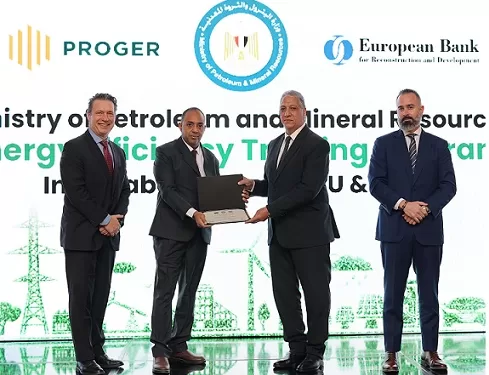 وزارة البترول تُطلق برنامجًا تدريبيًا متكاملًا لتعزيز كفاءة الطاقة
