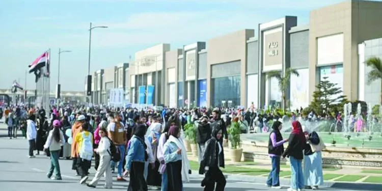 الكاتب أحمد سمير سعد: الكتابة فى الثقافة العلمية بدأت عند العرب مبكراً.. ومستجير علمنى الكثير 1 - جريدة الجمهورية الكاتب أحمد سمير سعد: الكتابة فى الثقافة العلمية بدأت عند العرب مبكراً.. ومستجير علمنى الكثير