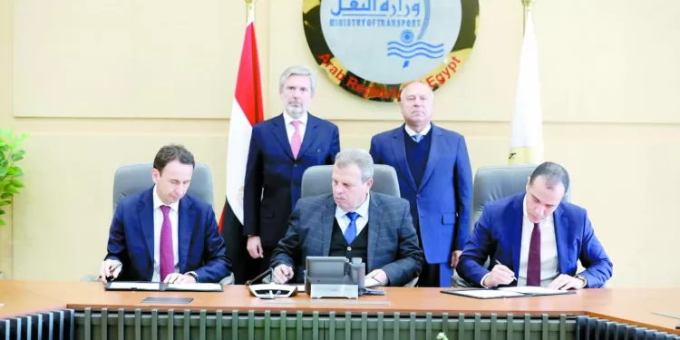 الزمالك «حائر» بين المستحقات والتجديد