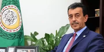 «الصقر»: التحول نحو الطاقة النظيفة فرصة لتحقيق تنمية مستدامة واقتصاد مزدهر