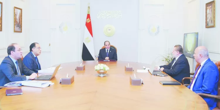 صبحي يتابع استعدادات بطولتي الهجن بالأقصر والعلمين