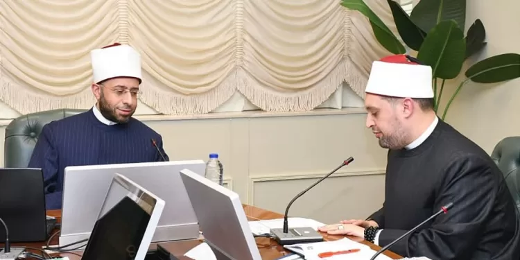 الأزهري يشدد على أهمية الانضباط الإداري والارتقاء بالعمل الدعوي في اجتماعه بمدير أوقاف المنوفية 1 - جريدة الجمهورية الأزهري يشدد على أهمية الانضباط الإداري والارتقاء بالعمل الدعوي في اجتماعه بمدير أوقاف المنوفية