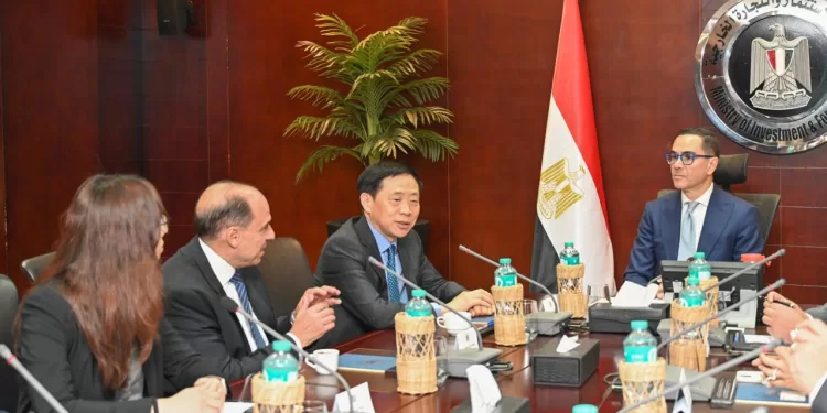 شراكة واعدة بين مصر والصين لتنمية صناعة الكتان