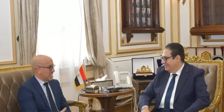 جامعة القاهرة تعزز التعاون مع نظيرتها الفرنسية