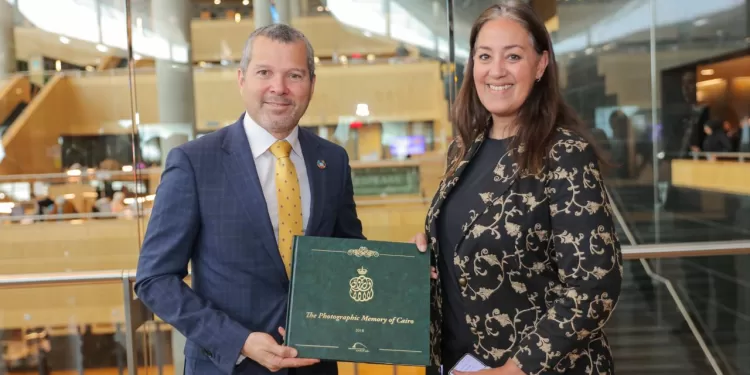 مكتبة الإسكندرية تستقبل سكرتير عام المنظمة البحرية الدولية