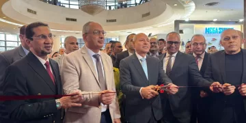 محافظ القاهرة يفتتح «المعرض الدولي للجلود» بمشاركة 170 علامة تجارية