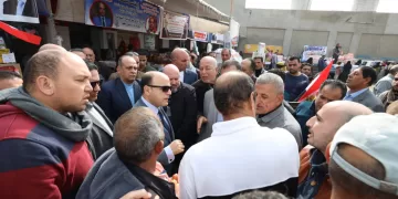 محافظ كفر الشيخ في تواصل مباشر مع المواطنين: حلول فورية للشكاوى وتلبية احتياجاتهم أهم أولوياته