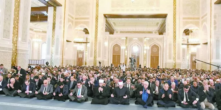 «رسالة الوسطية» تنطلق من مسجد مصر الكبير