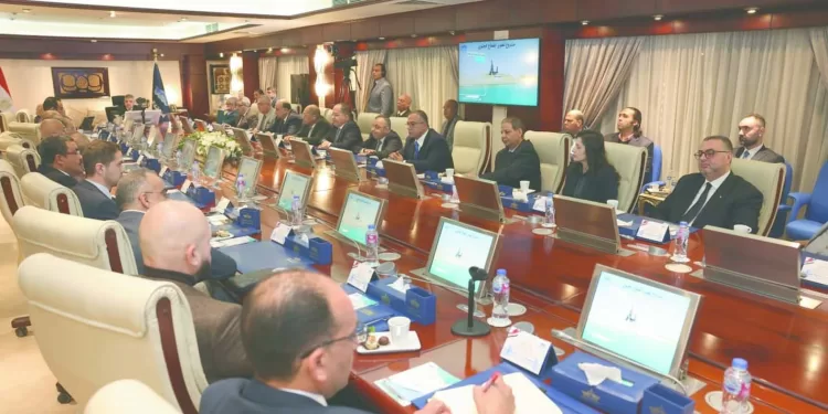 ربيع.. لــ 23 من ممثلى الخطوط والتوكيلات العالمية: قناة السويس جاهزة لعودة الملاحة لطبيعتها.. بالطاقة الكاملة 1 - جريدة الجمهورية ربيع.. لــ 23 من ممثلى الخطوط والتوكيلات العالمية: قناة السويس جاهزة لعودة الملاحة لطبيعتها.. بالطاقة الكاملة