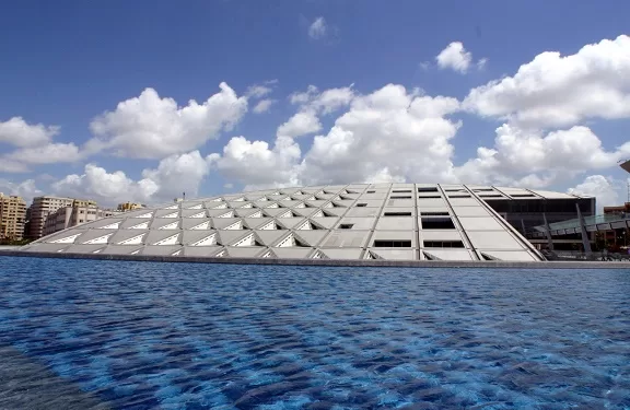 كنوز مكتبة الإسكندرية: دورة في المخطوطات والوثائق العربية