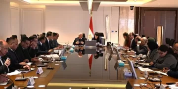 الوزير والمشاط يبحثان مع شركاء التنمية الأوروبيين مشروع مترو الإسكندرية وخطة النقل