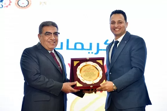محافظ الدقهلية: ٢٨٢٨ فرصة عمل متاحة لكل التخصصات 20 - جريدة الجمهورية 19 5 - جريدة الجمهورية