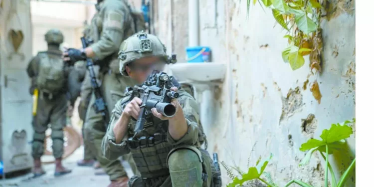 نتنياهو يأمر بتصعيد العمليات فى الضفة إجبار آلاف الفلسطينيين على النزوح القسرى من جنين