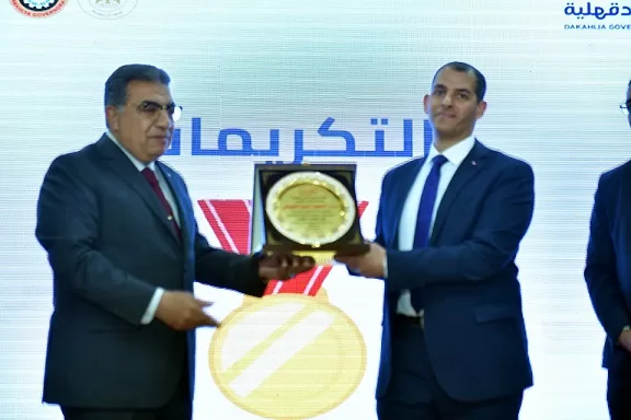 محافظ الدقهلية: ٢٨٢٨ فرصة عمل متاحة لكل التخصصات 24 - جريدة الجمهورية 23 3 - جريدة الجمهورية