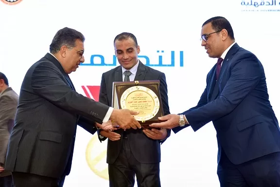 محافظ الدقهلية: ٢٨٢٨ فرصة عمل متاحة لكل التخصصات 27 - جريدة الجمهورية 26 1 - جريدة الجمهورية