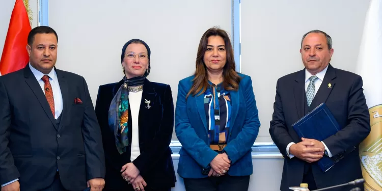 بورسعيد تتعاقد مع شركة بريطانية لتطوير خدمات النظافة وإدارة المخلفات
