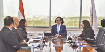 وزير الاستثمار يبحث فرص التعاون مع شركة إمباور نيو إنيرجي في قطاع الطاقة المتجددة