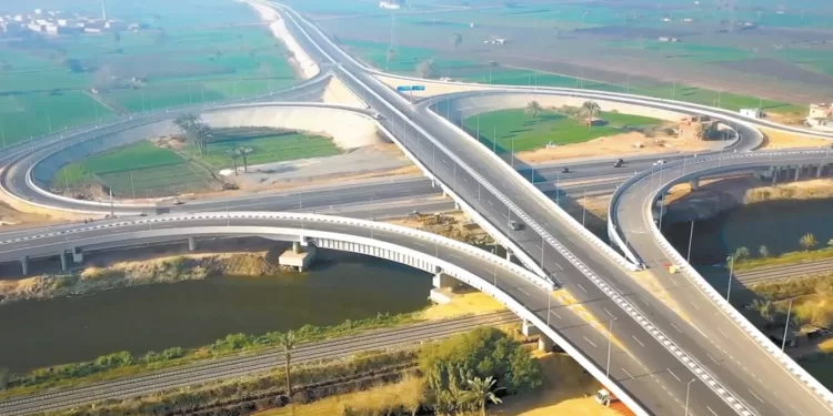 ملحمة من العطاء والإنجازات .. بفضل القيادة السياسية 1 - جريدة الجمهورية ملحمة من العطاء والإنجازات .. بفضل القيادة السياسية