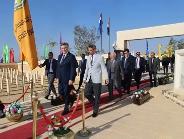 محافظ السويس يستقبل رئيس وزراء جمهورية كرواتيا بحضور وزير الثقافة 4 - جريدة الجمهورية 6 20 - جريدة الجمهورية