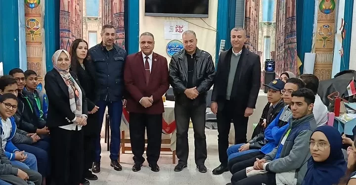 مكتبة الإسكندرية تقدم عرض«مكتبتك في مدرستك» في مدرسة محرم بك