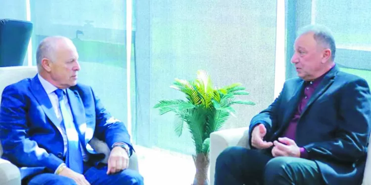 أبوريدة يستقبل الخطيب للاستماع لمطالب «القلعة الحمراء» 1 - جريدة الجمهورية كوتيسا.. صفقة فى مهب الريح