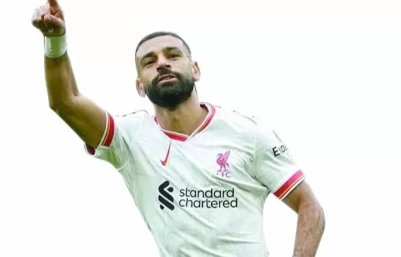 مرموش يكتب التاريخ بـ«أسرع هاتريك»