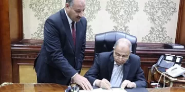 محافظ المنيا يعتمد نتيجة الشهادة الإعدادية بنسبة نجاح 76.5%