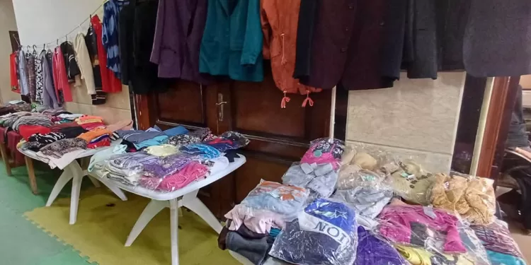 شباب كفر الشيخ يوزع 1200 قطعة ملابس شتوية على الأسر الأكثر احتياجًا عبر مبادرة «يوم الخير» 1 - جريدة الجمهورية 3 فرق من كلية علوم الحاسب بالمنصورة الجديدة تتأهل للتصفيات النهائية في مسابقة «هاكاثون التعليم الذكي»