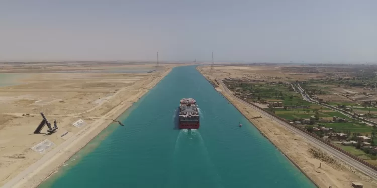 مشروع القطاع الجنوبي يعزز ريادة قناة السويس.. ويرفع تصنيفها عالميًا