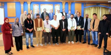 اختتام فعاليات الدورة التدريبية لوفد جمعية الصحفيين العُمانيين بجريدة الجمهورية