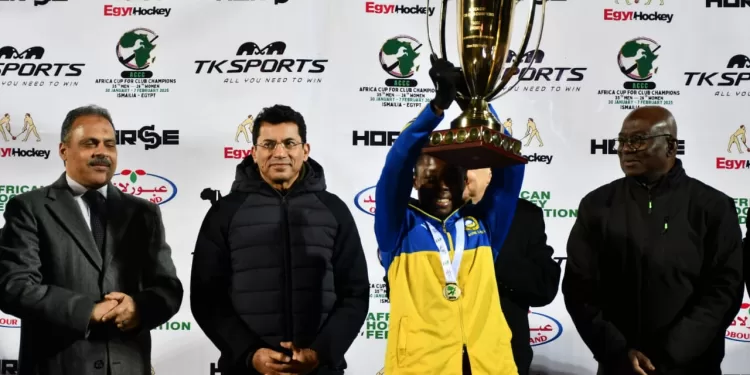 وزير الرياضة يشهد تتويج نادي الشرقية للهوكي بالبطولة الإفريقية للأندية رقم 28