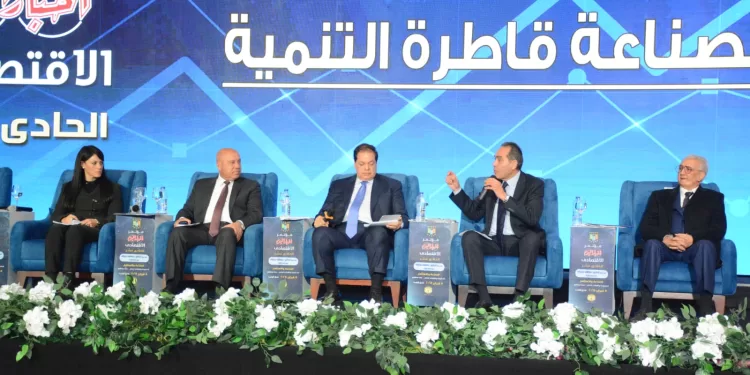 أبو المكارم: تقليل زمن الإفراج الجمركي ورسوم النقل يعزز تنافسية الصناعة 1 - جريدة الجمهورية أبو المكارم: تقليل زمن الإفراج الجمركي ورسوم النقل يعزز تنافسية الصناعة