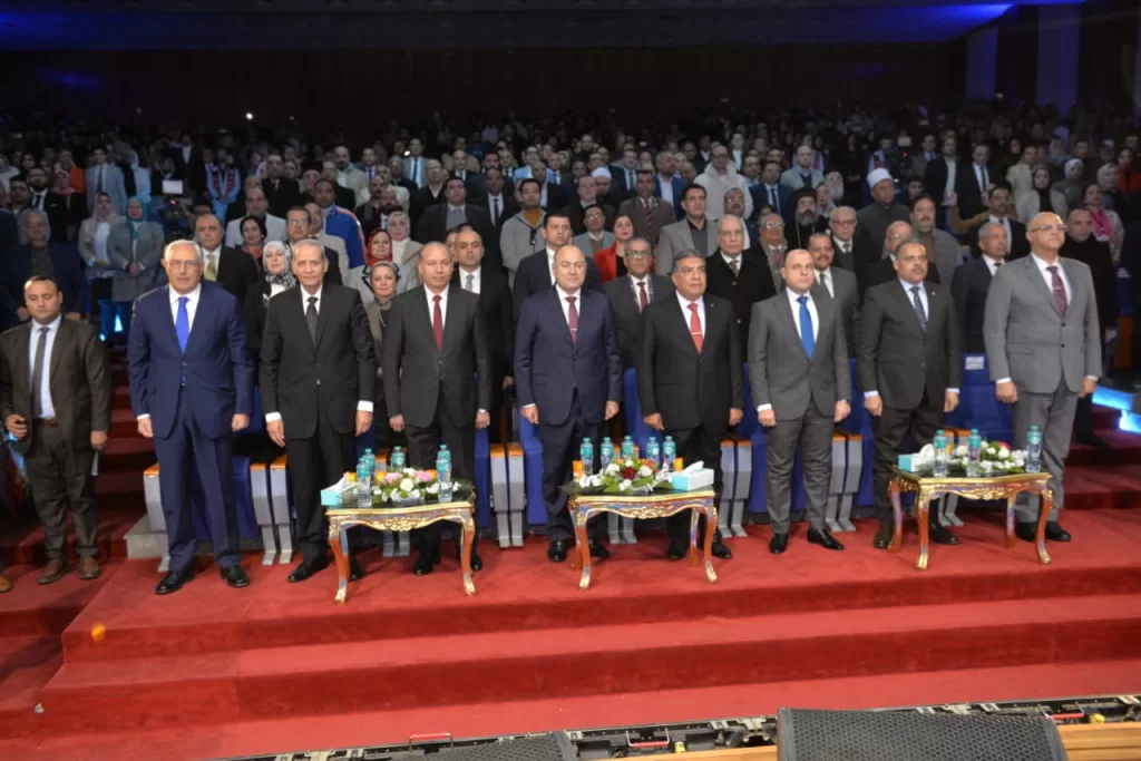 جامعة المنصورة تحتضن احتفالات العيد القومي الـ775 لمحافظة الدقهلية 35 - جريدة الجمهورية WhatsApp Image 2025 02 09 at 12.08.38 AM 3 - جريدة الجمهورية