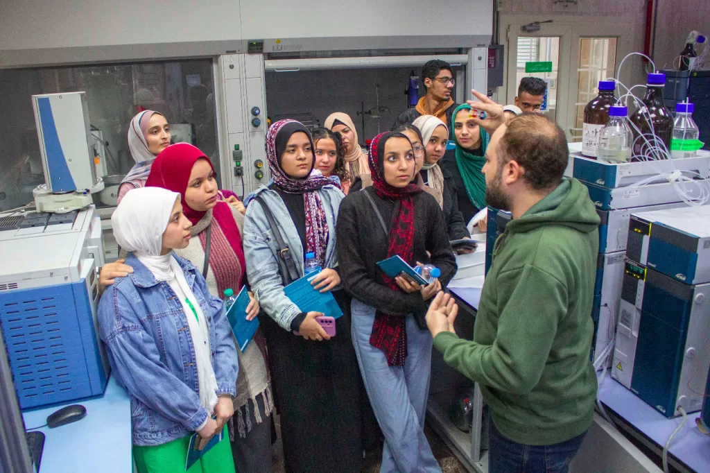 الزراعة تُكثِّف جهودها لمراقبة سلامة الغذاء: تحليل 32 ألف عينة في يناير 3 - جريدة الجمهورية WhatsApp Image 2025 02 10 at 2.33.51 PM 2 - جريدة الجمهورية