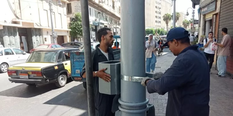 تحسين نظافة شوارع الإسكندرية: إضافة أكثر من 4000 سلة وحاوية للنفايات