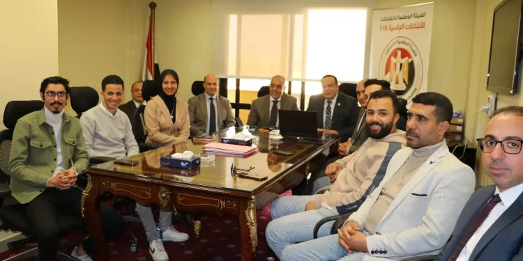 «الوطنية للانتخابات» تستقبل صناع المحتوى المؤثرين لتعزيز المشاركة الانتخابية