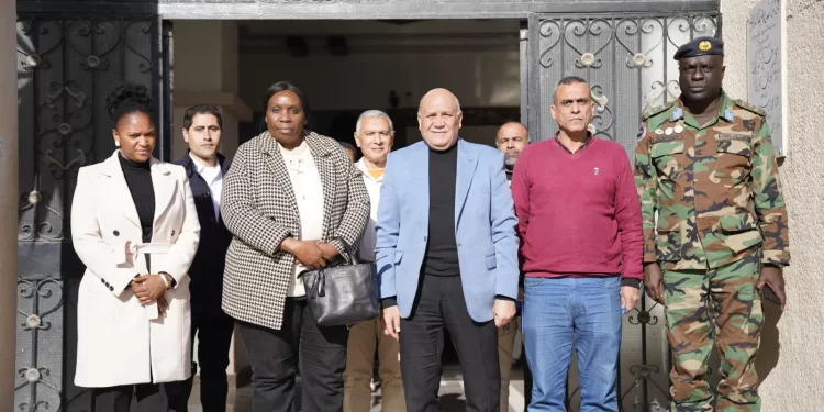 زيارة وفد زامبي رفيع المستوى لمركز مطروح لتعزيز التعاون في مجال الزراعة المستدامة 1 - جريدة الجمهورية زيارة وفد زامبي رفيع المستوى لمركز مطروح لتعزيز التعاون في مجال الزراعة المستدامة