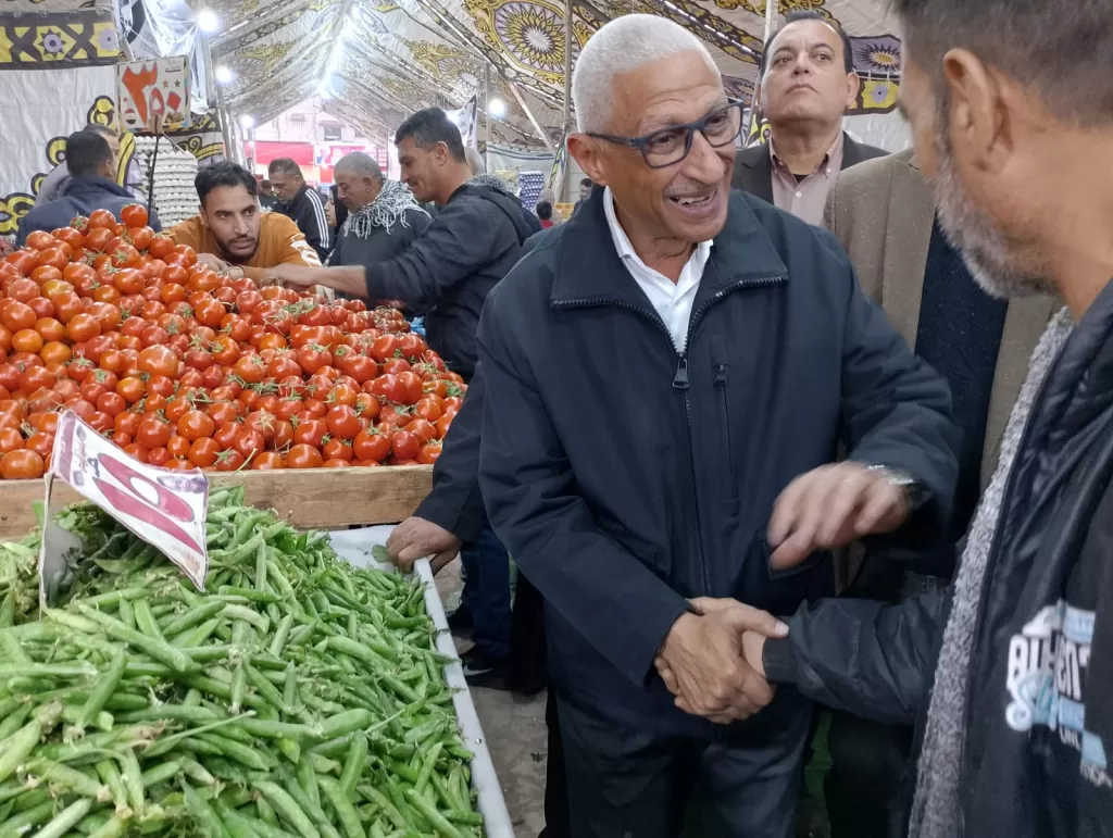 محافظ شمال سيناء يفتتح معرض «أهلًا رمضان» بالعريش 2 | جريدة الجمهورية