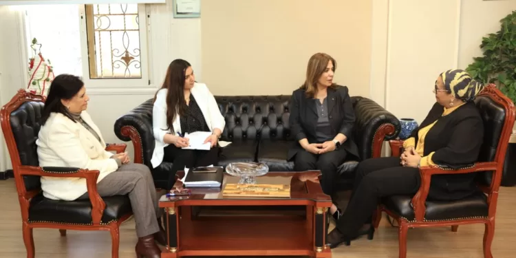 أمل عمار ووزيرة شؤون المرأة الفلسطينية تبحثان تعزيز التعاون المشترك 1 - جريدة الجمهورية أمل عمار ووزيرة شؤون المرأة الفلسطينية تبحثان تعزيز التعاون المشترك