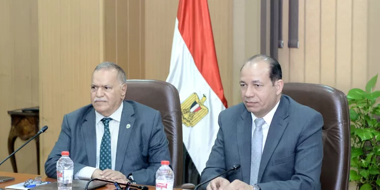 بروتوكول تعاون أكاديمى بين جامعتى المنصورة والمستقبل بالعراق