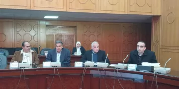 نائب محافظ الإسماعيلية: حلول جذرية لحماية البحيرات المرة وإزالة التلوث