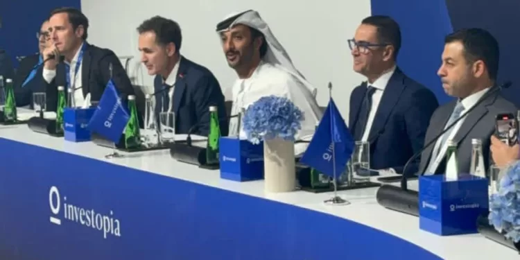 وزير الاستثمار يلتقي ممثلي 50 شركة عالمية لاستعراض فرص الاستثمار في مصر 1 - جريدة الجمهورية وزير الاستثمار يبحث مع اتصالات العالمية خطط التوسع وزيادة الاستثمارات في مصر